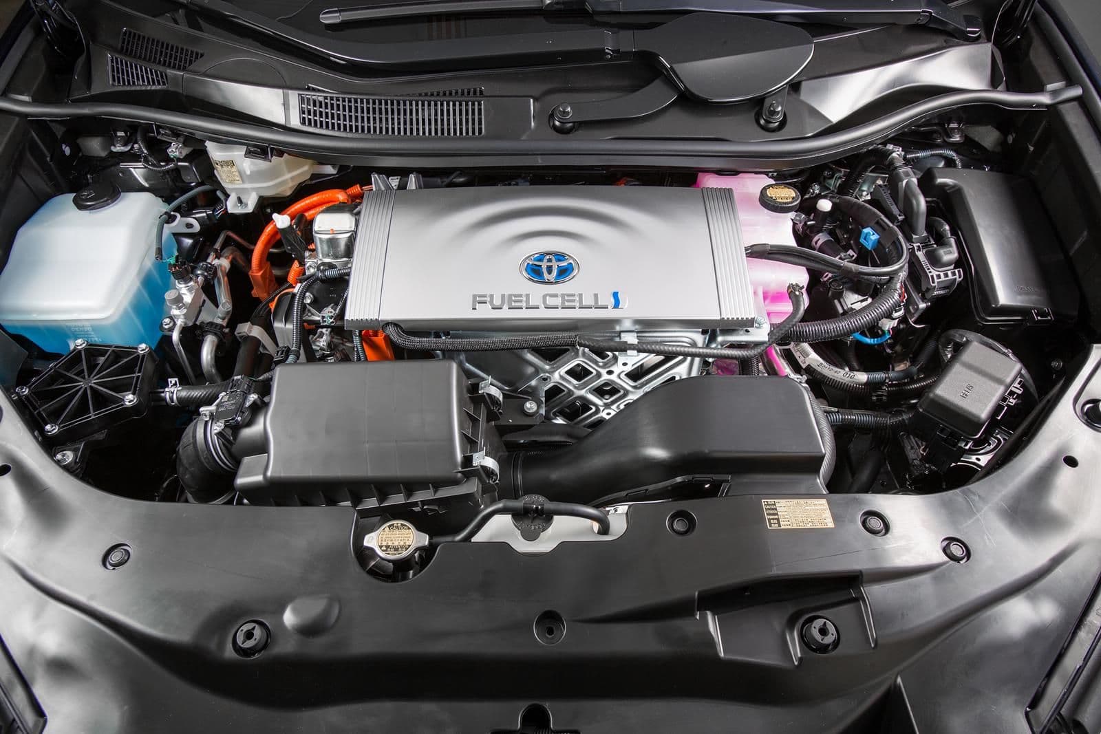 Toyota prius hydrogen fuel cell
