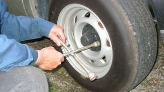 Using the Jack in a Tire Repair Kit