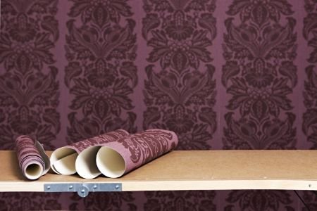 20 Easy Wallpaper Tips and Tricks | DoItYourself.com