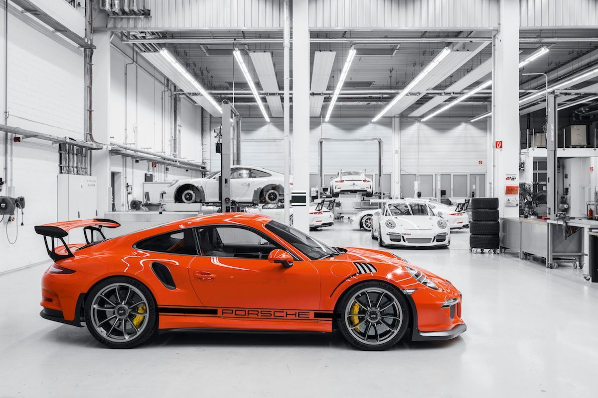 80-porsche_991_gt3_rs_38a397cb38a4f67218