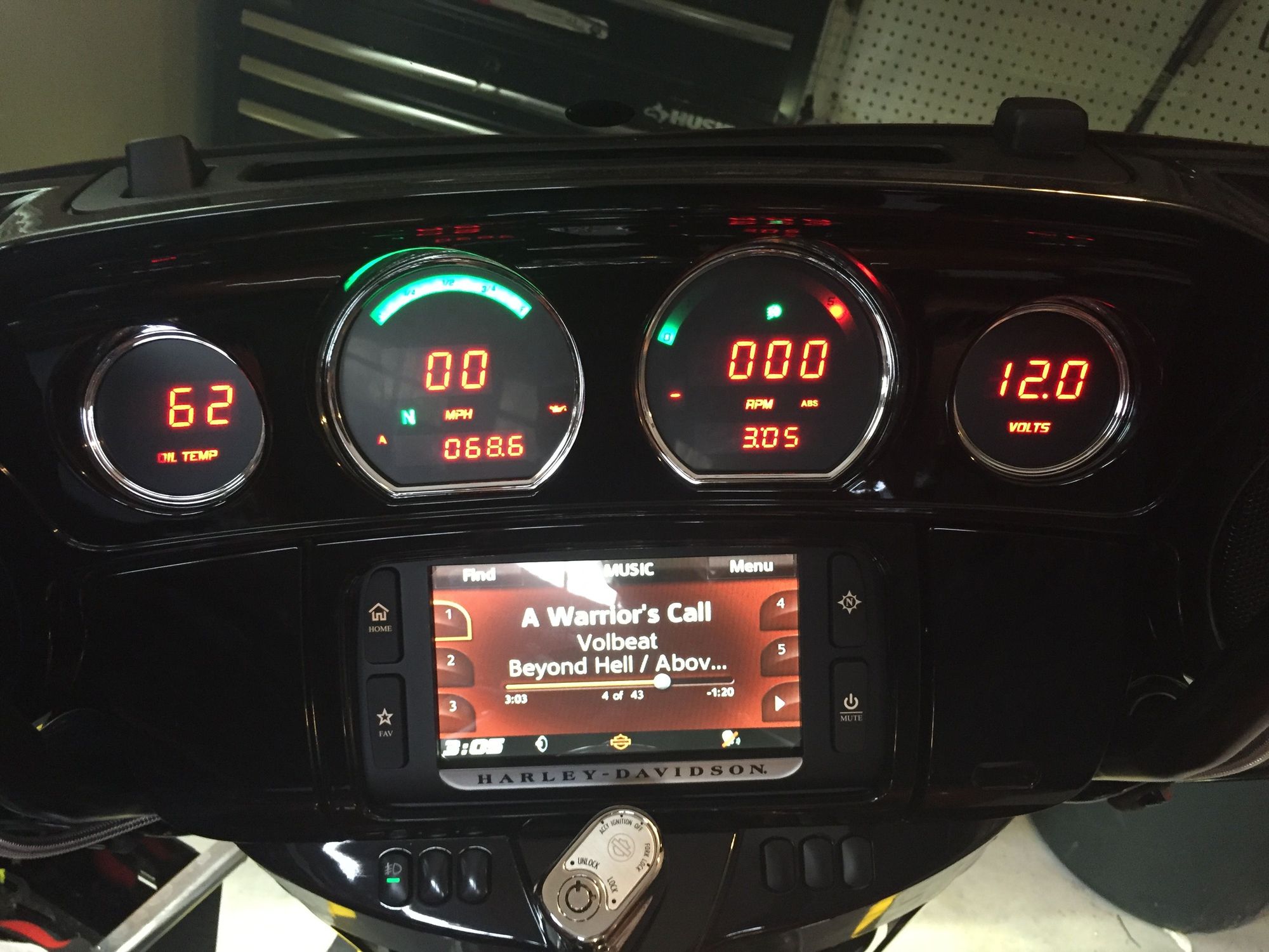 Dakota Digital SG Gauges Harley Davidson Forums