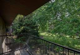 Image of The Laurels of Willow Hill in Justice, IL