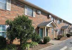 Image of Huntley Ridge Clarksville Apartments and Townhomes in Clarksville, IN