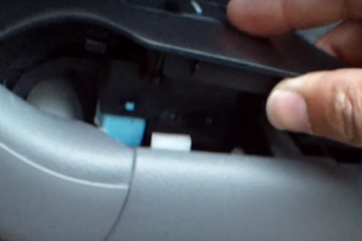 ACURA TSX POWER WINDOW SWITCH RELAY REPLACE REMOVE CHANGE HOW TO