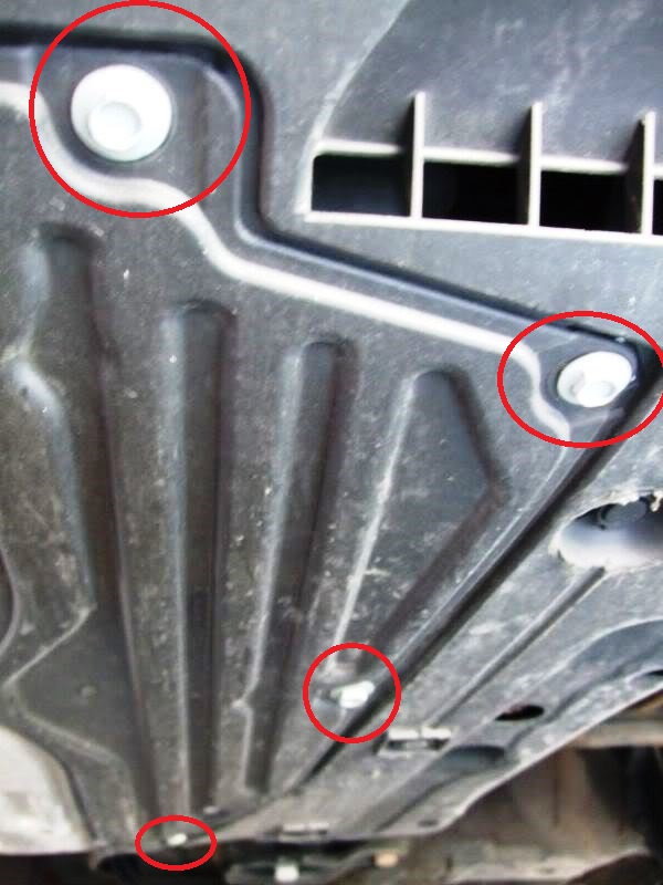 Driver side bolts for splash pan