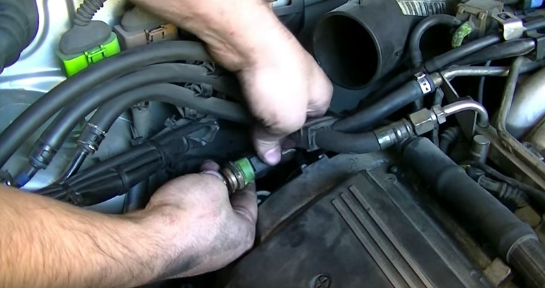 Audi A6 C5: How to Replace Engine Coolant Temperature (ECT) Sensor