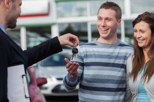 How Long to Wait after Bankruptcy before Applying for a Car Loan
