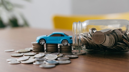 Proporción entre pago-ingreso para un préstamo de auto