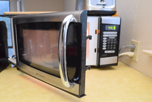 microwave door open