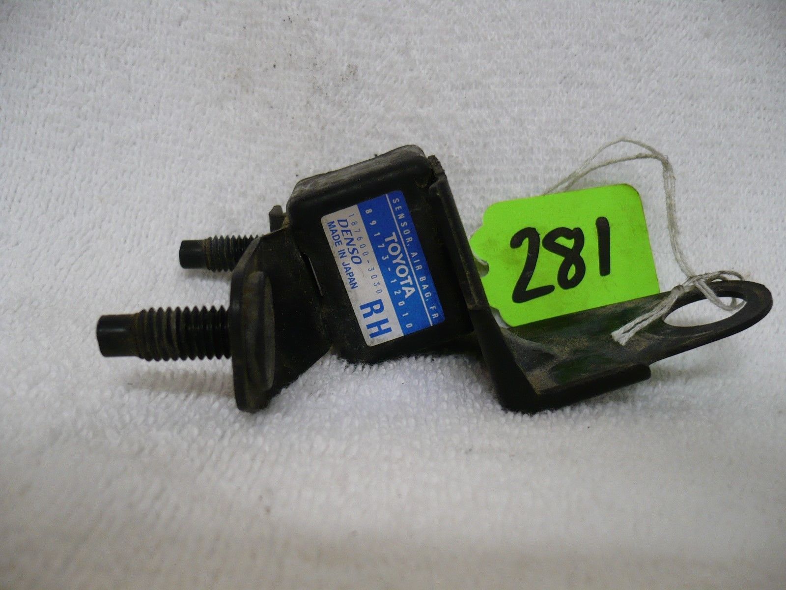 Toyota Camry 1997 2001 4th Generation Why is My Airbag Light Toyota Camry 1997 2001 4th Generation Why is My Airbag Light