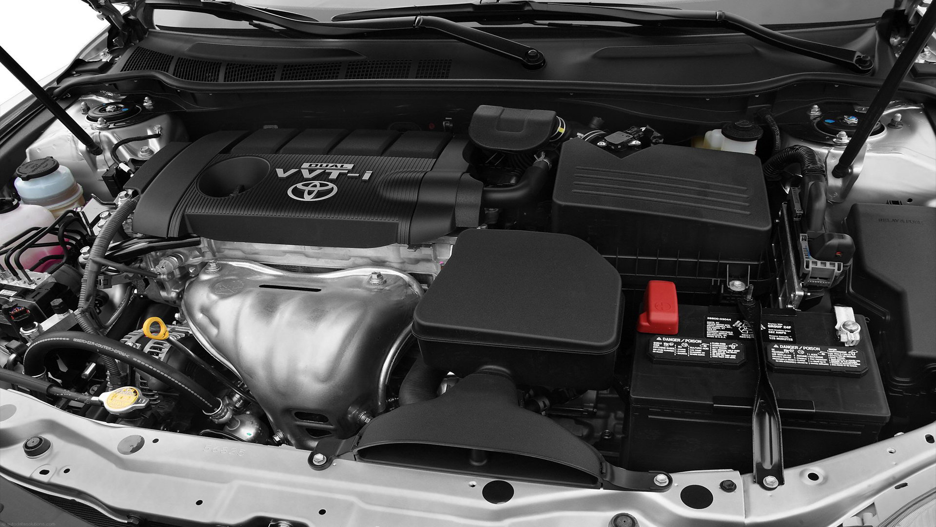 How to Clean My Engine Bay