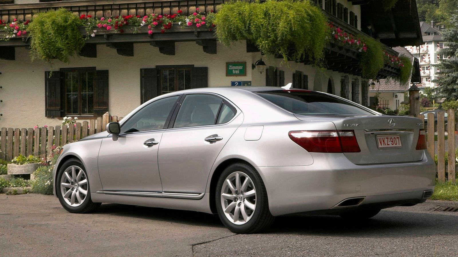 5 Best Used Lexus Models Under 30,000 Clublexus