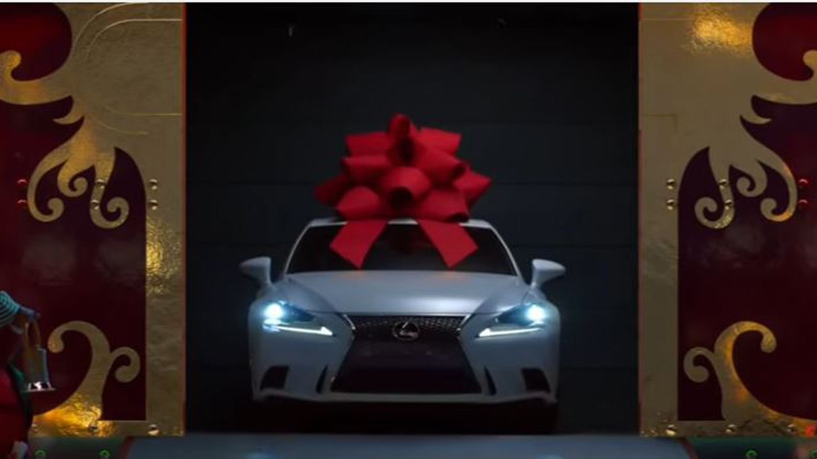 6 Lexus Images That Yell Happy Holidays! Clublexus