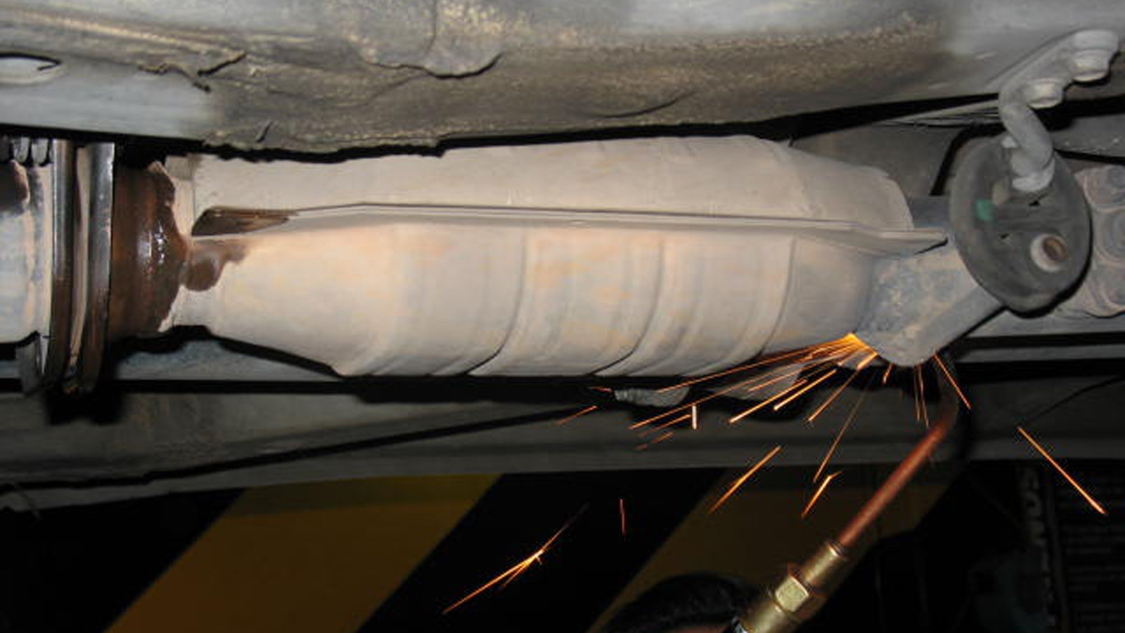 Lexus Es How To Replace Exhaust And Catalytic Converter Clublexus