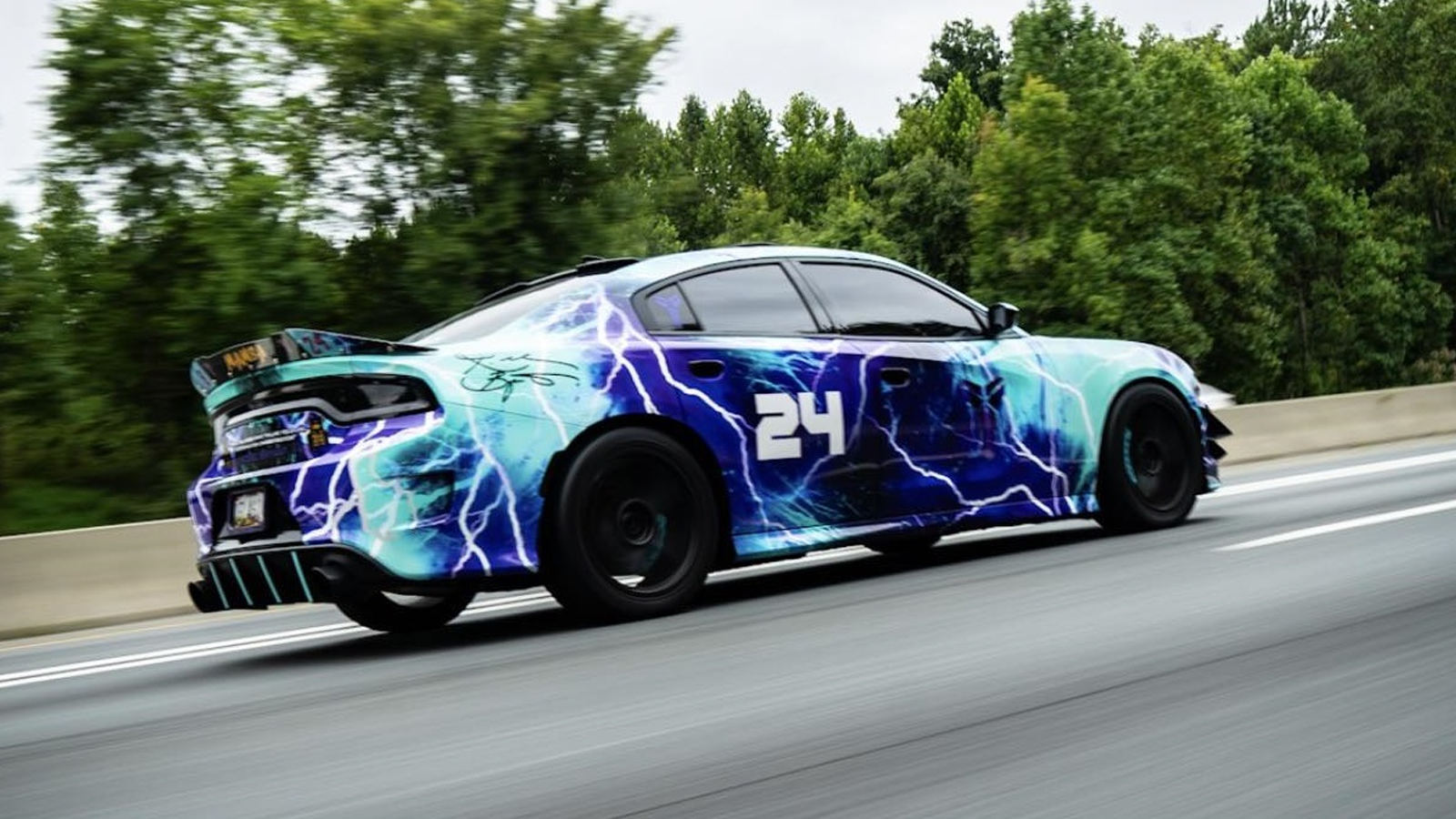 Incredible Dodge Charger Is Kobe Bryant Tribute On Wheels Dodgeforum