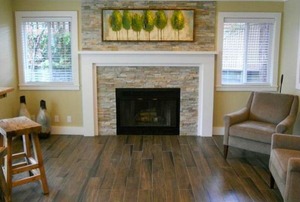 A living room with wood grain tile.