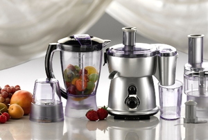 blenders and food processors with fruit