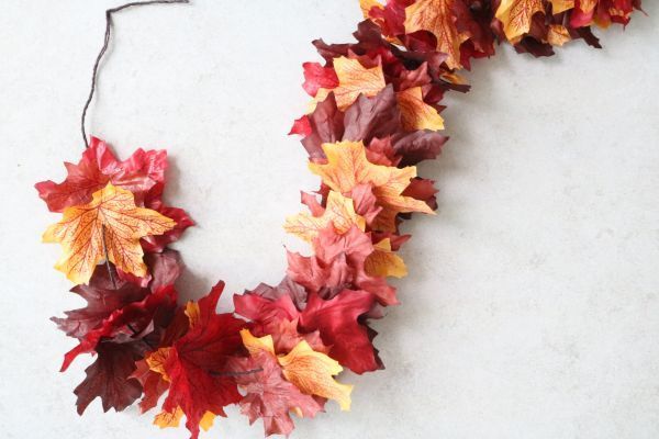Leaf garland.