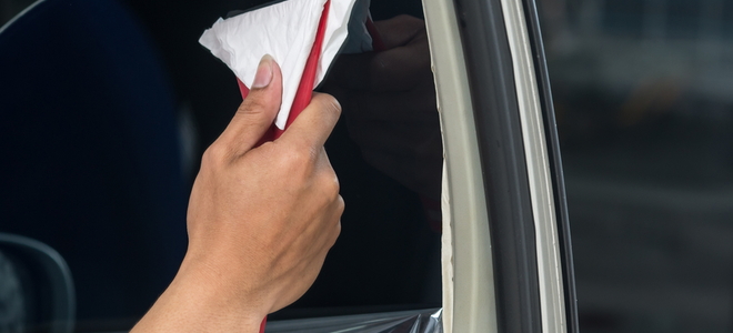 How to Repair Car Window Tint | DoItYourself.com