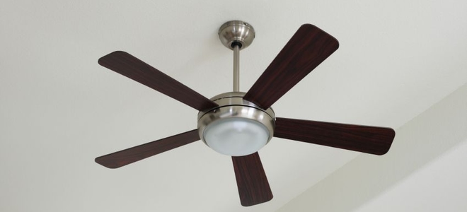 How To Replace A Ceiling Fan Light Socket Doityourself Com