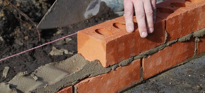 How to Mix Brick Mortar | DoItYourself.com
