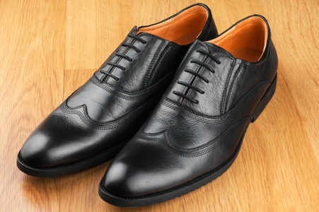 6 Tips for Cracked Leather Shoe Repair | DoItYourself.com