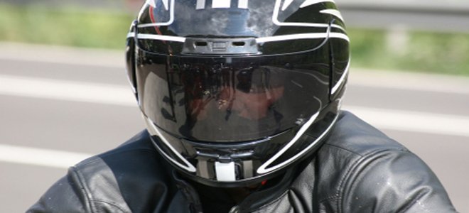 How to Change the Visor on a Full Face Motorcycle Helmet | DoItYourself.com