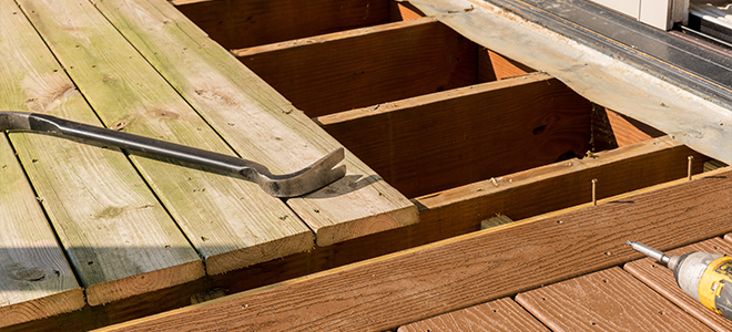 Lead Image for Installing Curved Deck Steps