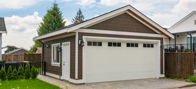 freestanding garage