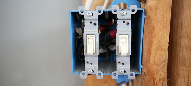 How To Install A Double Pole Switch, Wiring A Double Pole Switch Uk