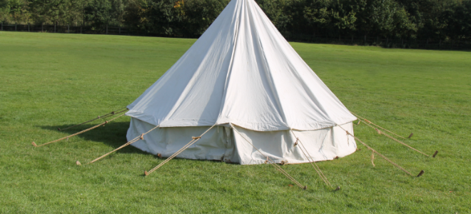 White canvas tent