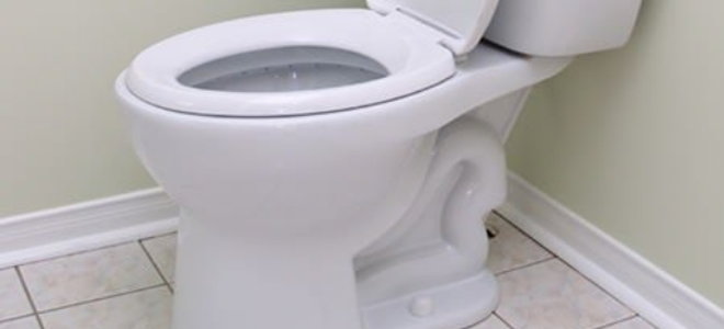 https://cimg0.ibsrv.net/cimg/www.doityourself.com/660x300_85-1/40/how-to-install-a-toilet-59-94040.jpg