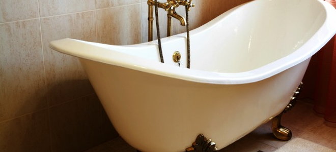6 Types Of Clawfoot Tub Faucets To, Old Fashioned Bathtub Faucet