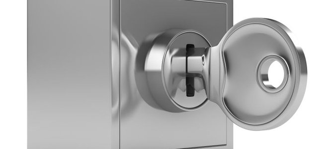 How To Pick A Liquor Cabinet Lock?