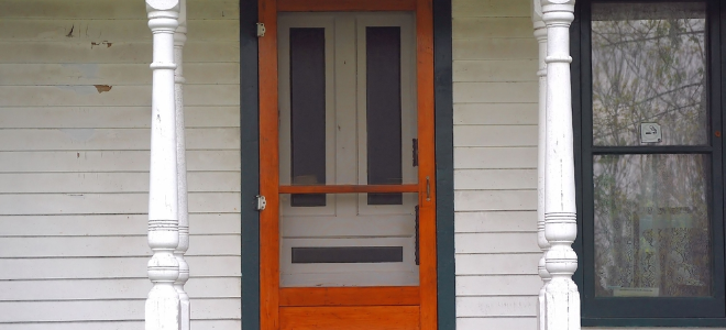 Front door with a screen door