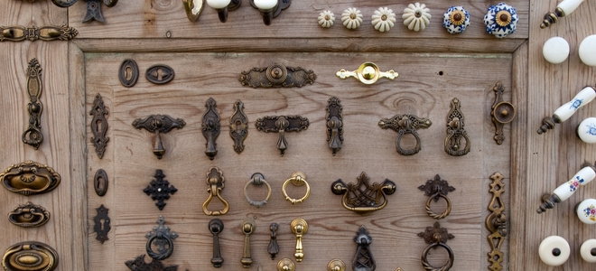 3 Decorative Cabinet Hardware Ideas | DoItYourself.com