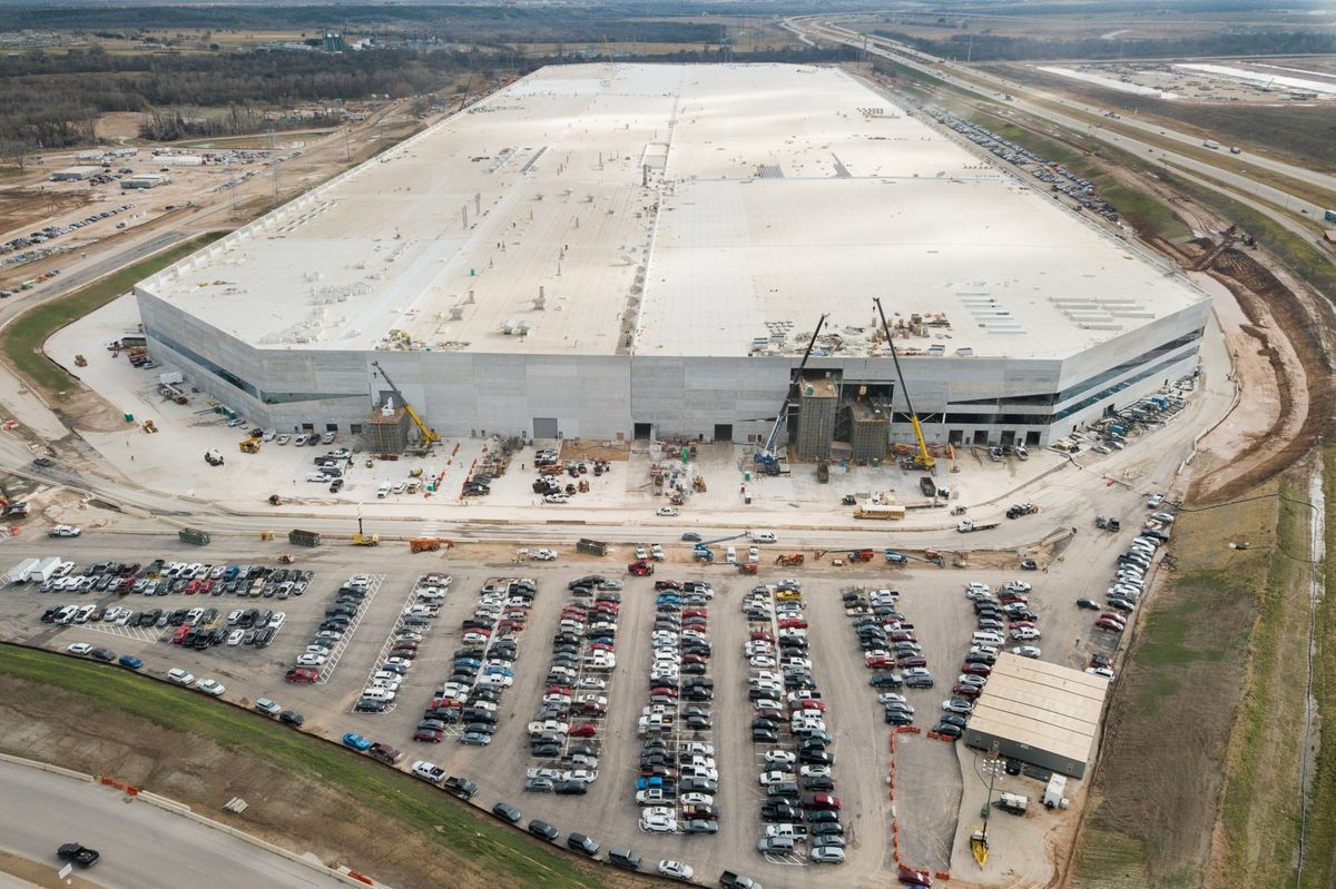 Aerial view of Tesla's massive Giga Texas headquarters.