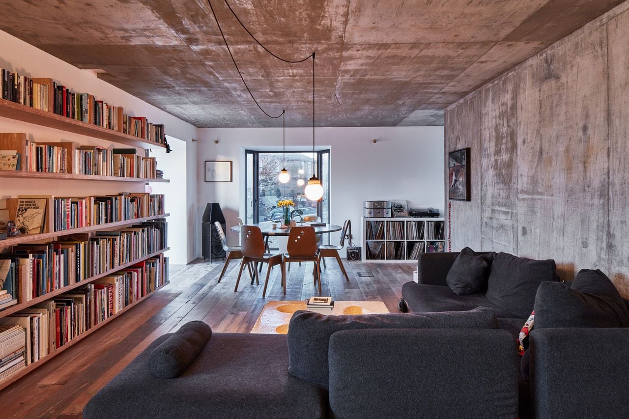 Cozy, open plan living area in the David Adjaye-renovated Hackney Mole House