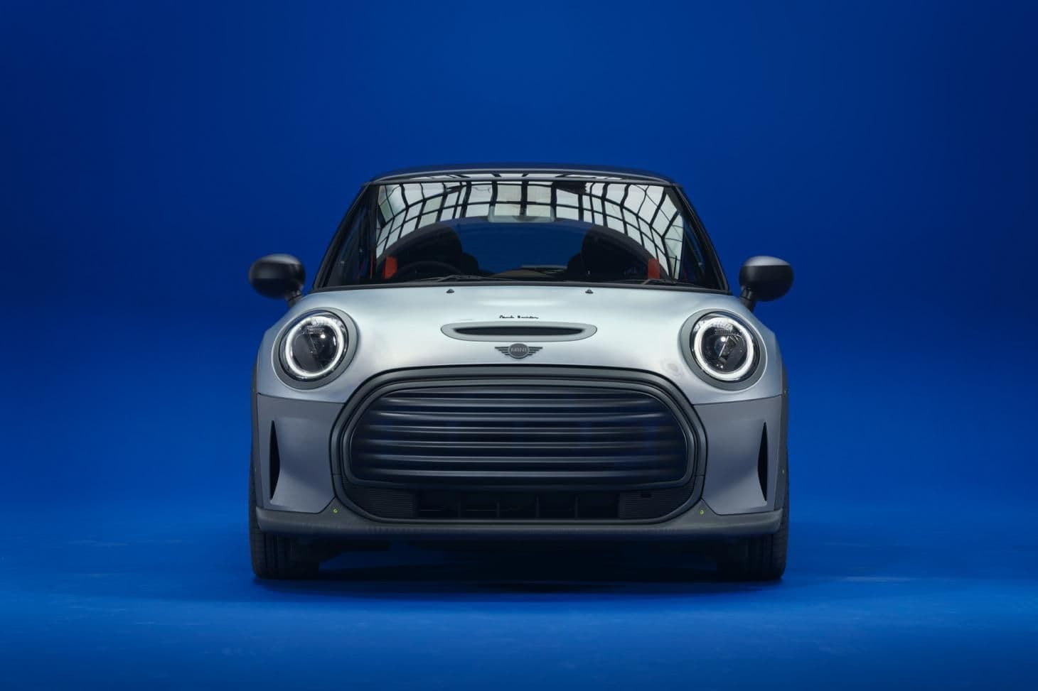 Front view of the new MINI Strip, designed by fashion designer Paul Smith.