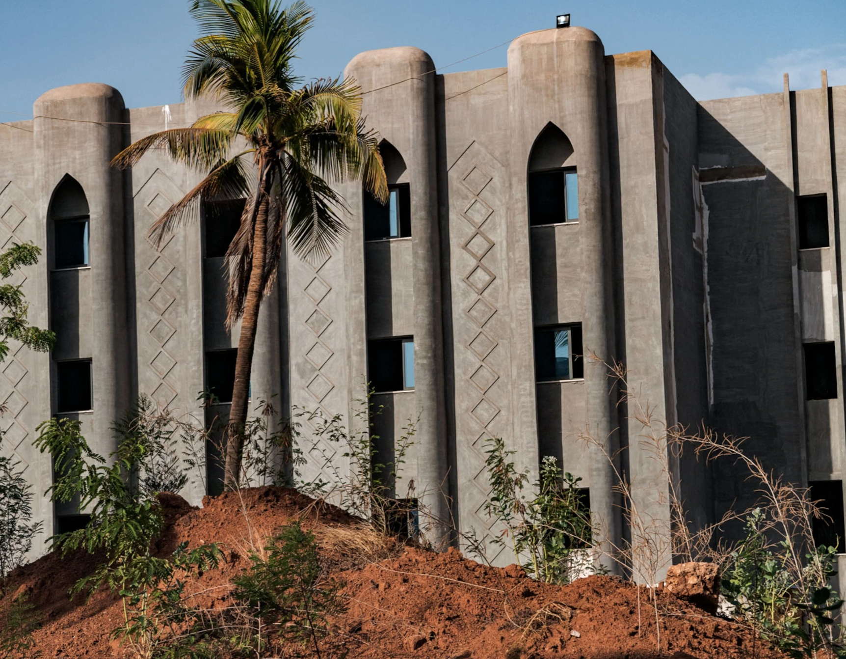 West Africa’s Traditional Mud Architecture is a Low-Cost Sustainable Marvel