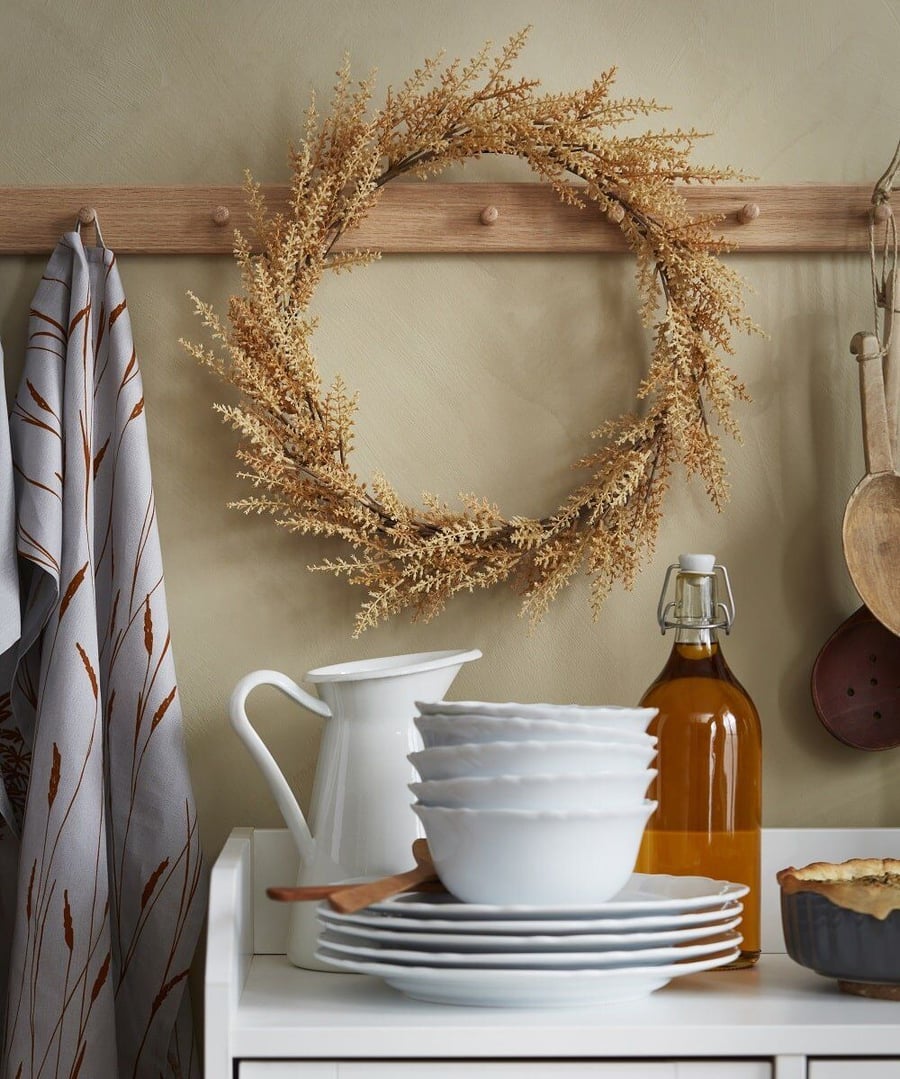 Indoor/outdoor wreath featured in IKEA's Fall 2021 Höstkvall collection.