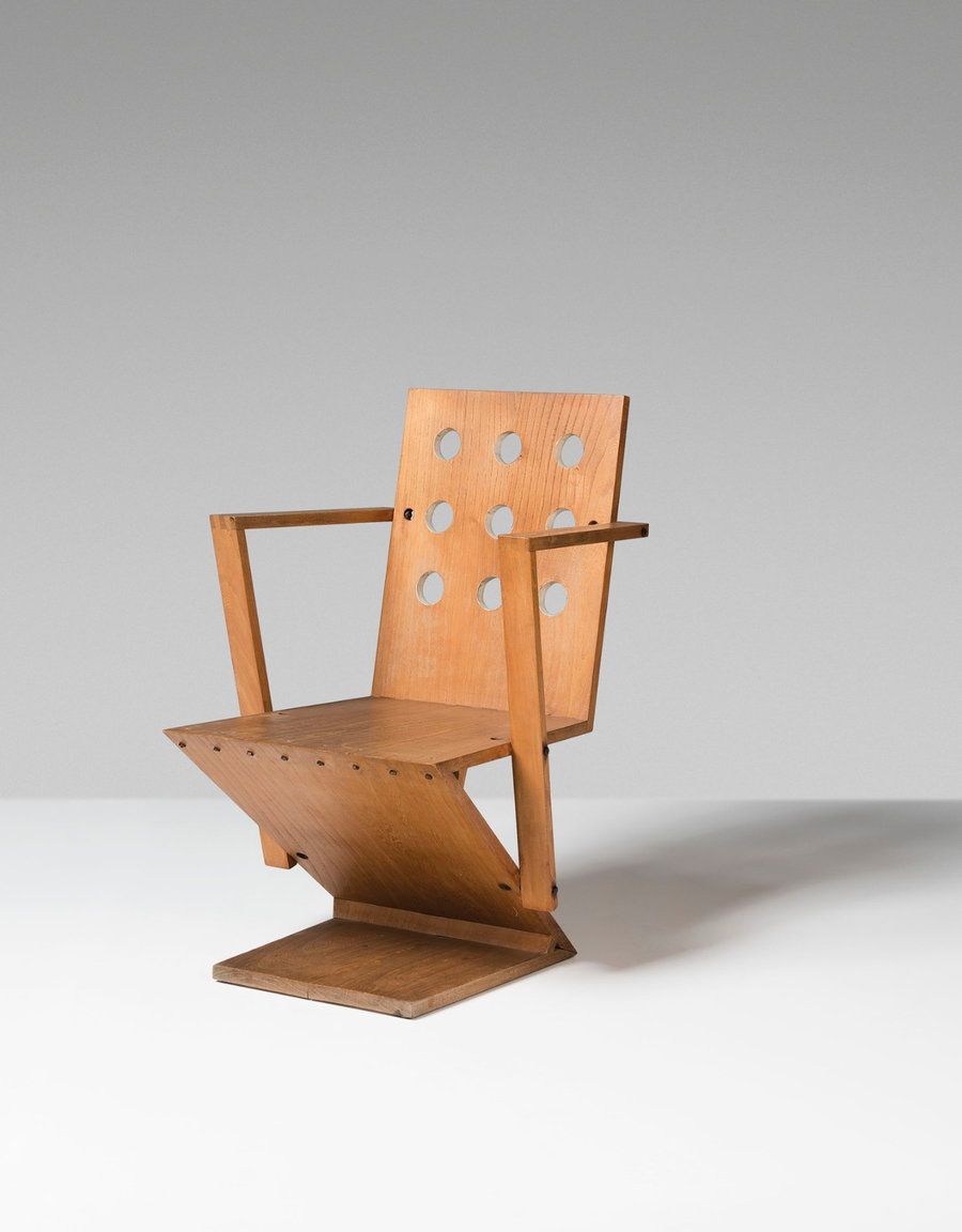 One of 14 total Gerrit Rietveld pieces going up for auction 