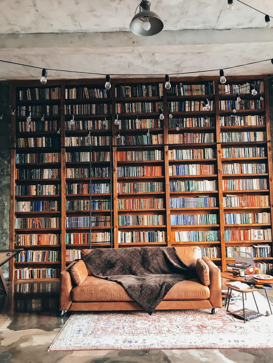 Sprawling library room uses hard bookshelves to hone a more reverberant sound.