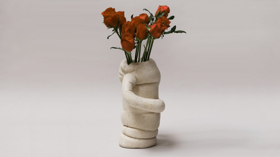 A sculptural vase made from Tessa Silva's sustainable 