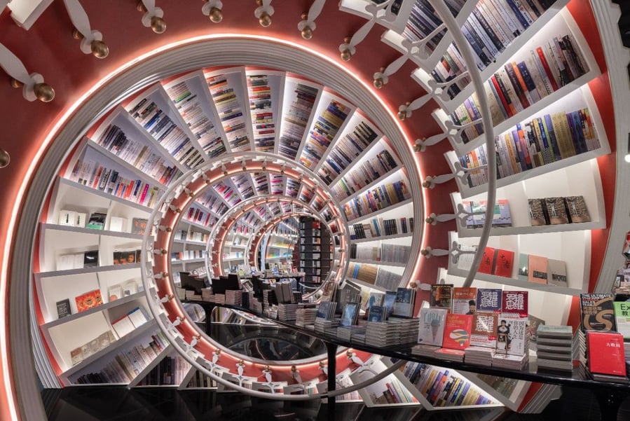 View from inside the massive sculptural spiral bookcase in the new Shenzhen Zhongshuge bookstore.