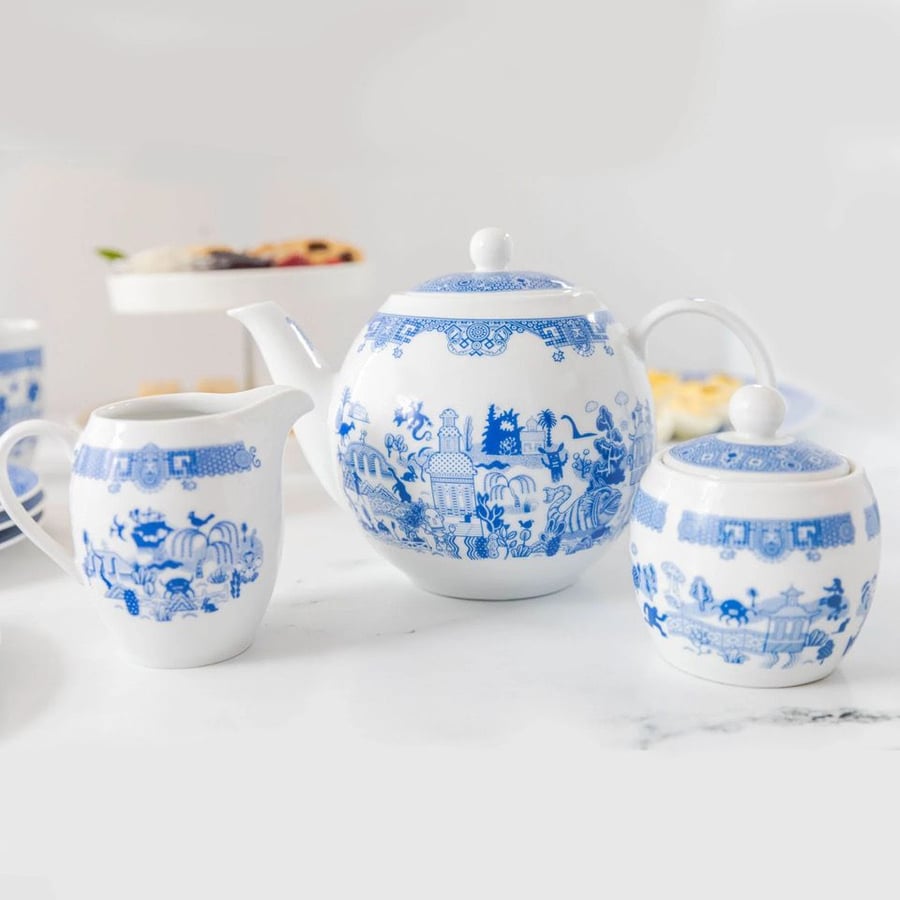 Complete Delft-style Things Could Be Worse tea set. 