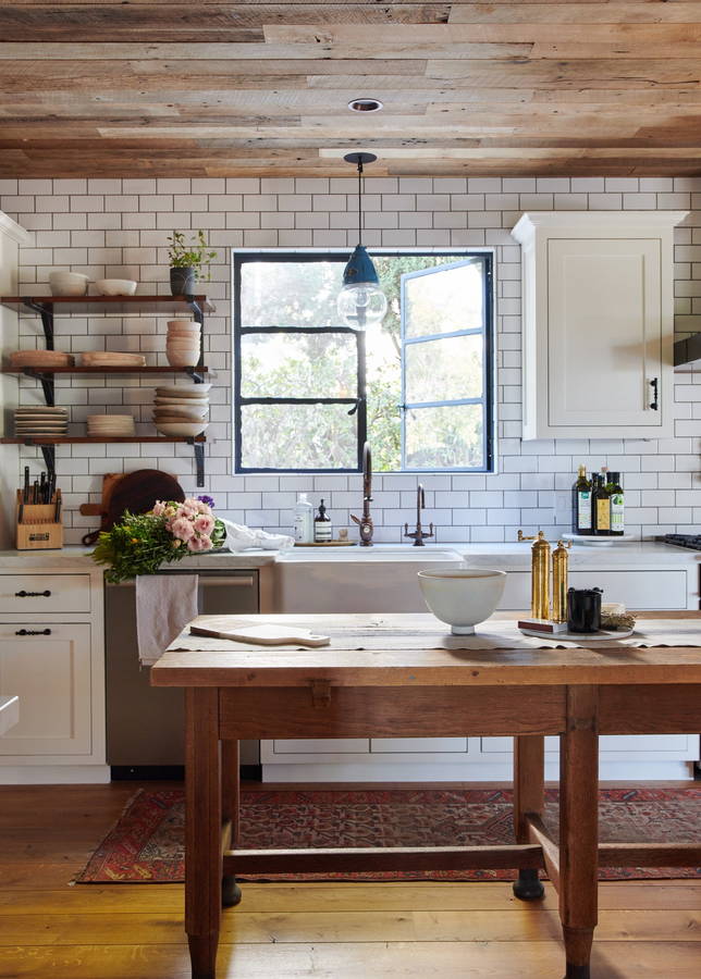 Lovely Los Feliz kitchen renovation from Ashley Tisdale's Frenshe Interiors.