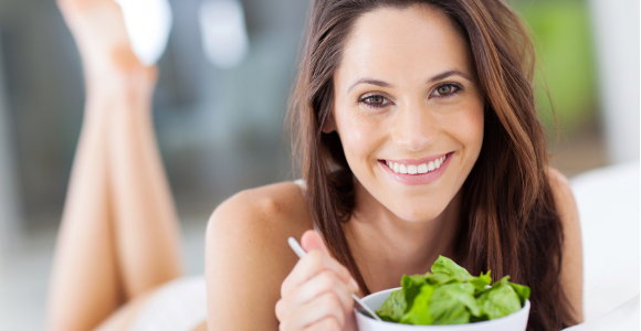 woman eating salad.jpg
