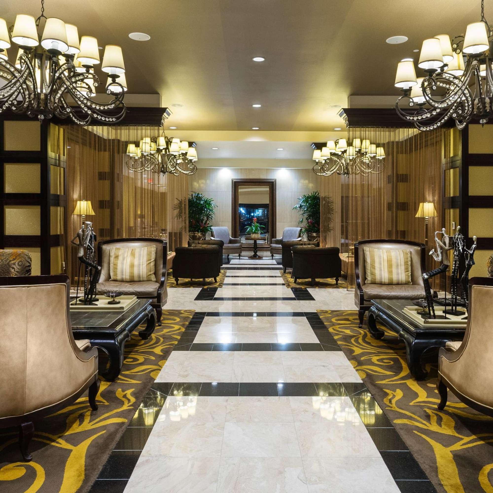 Intercontinental New Orleans Expert Review Fodor S Travel