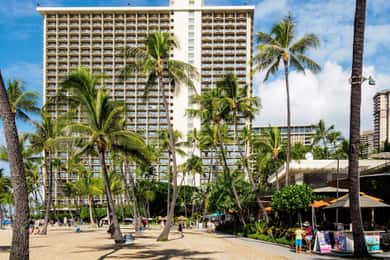 Hilton Hawaiian Village Hotel review